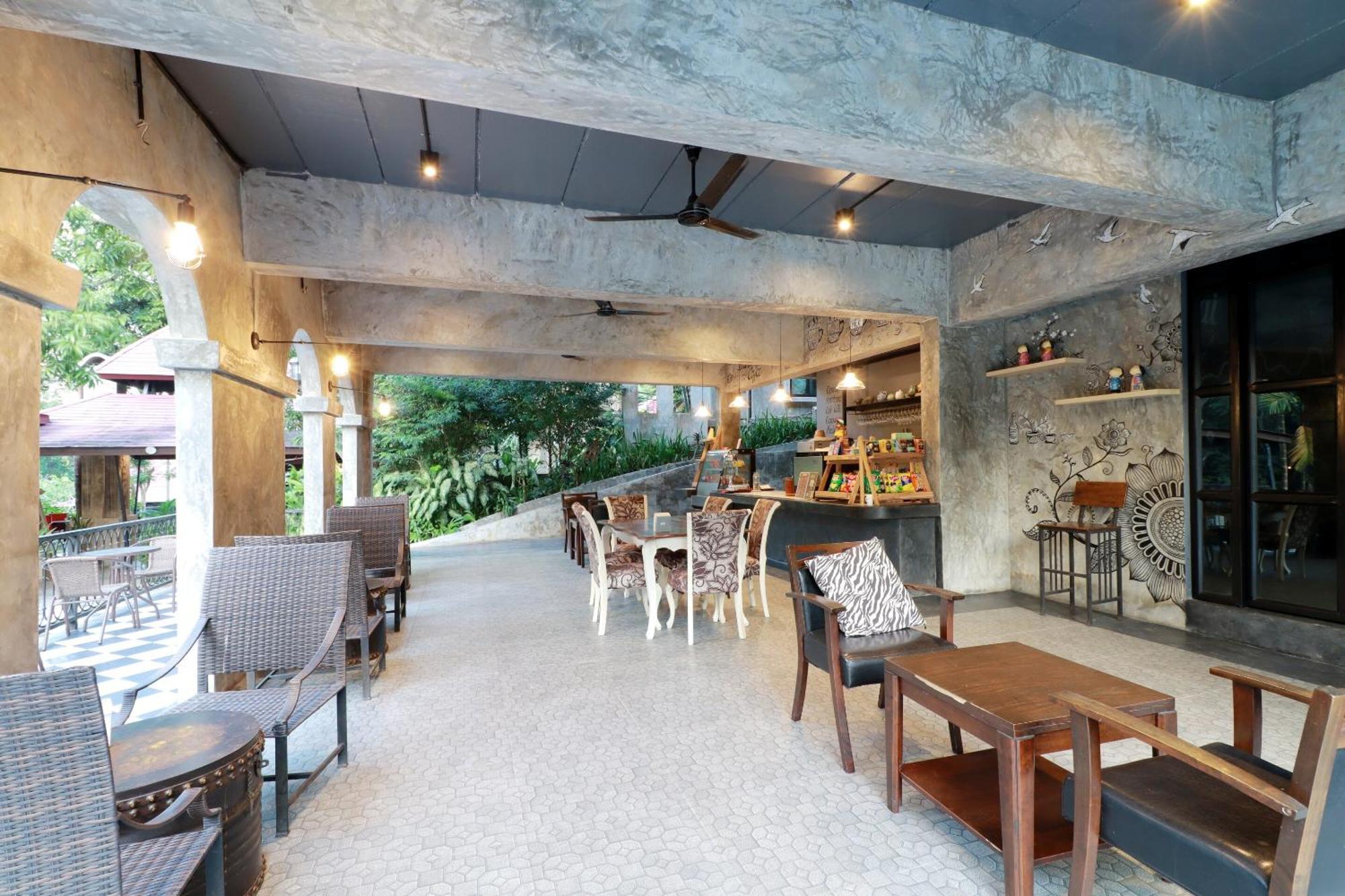 מלון מאה רים Capital O 464 At Nata Chiangmai Chic Jungle מראה חיצוני תמונה